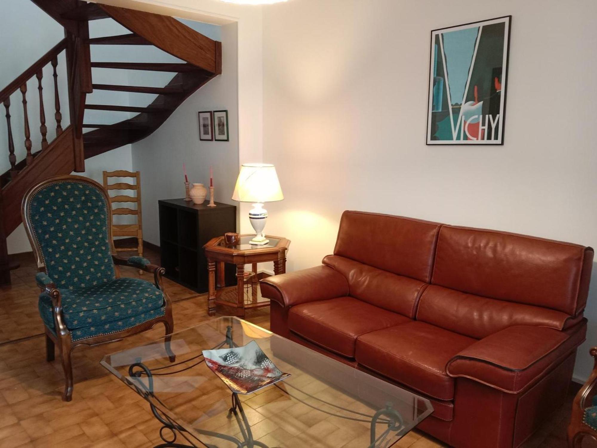Maison Renovee Proche Vichy : 3 Chambres, Cour Fermee, Tout Inclus, Ideal Curistes Et Activites Naturelles - Fr-1-489-481 Bellerive-sur-Allier Esterno foto