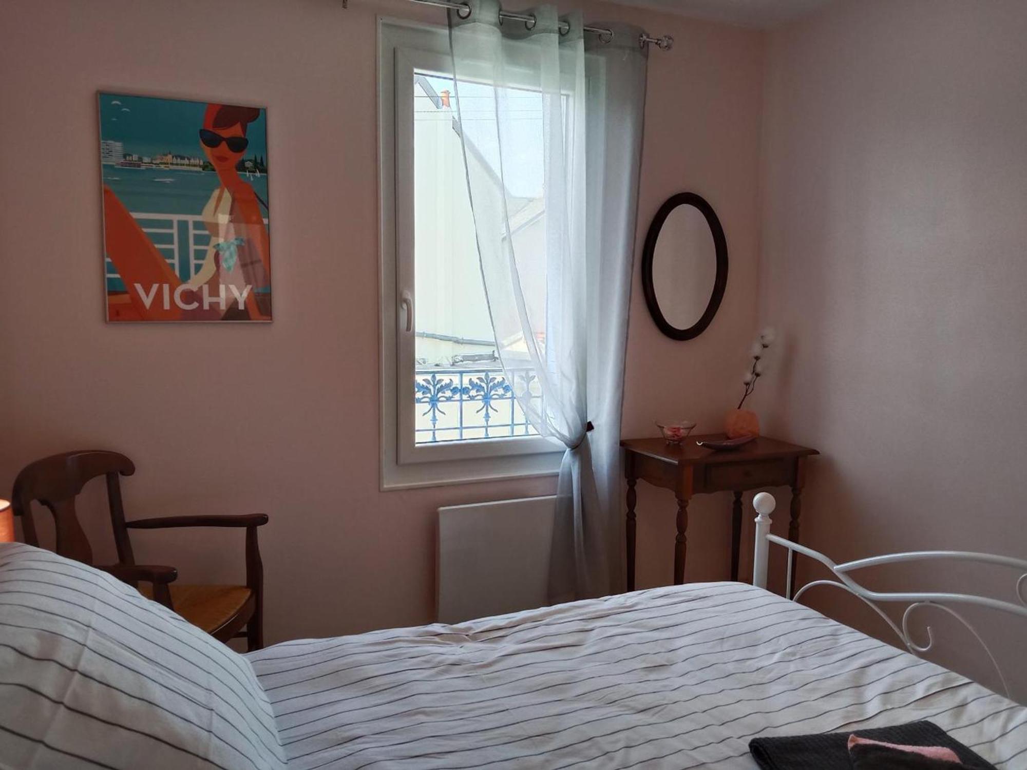 Maison Renovee Proche Vichy : 3 Chambres, Cour Fermee, Tout Inclus, Ideal Curistes Et Activites Naturelles - Fr-1-489-481 Bellerive-sur-Allier Esterno foto