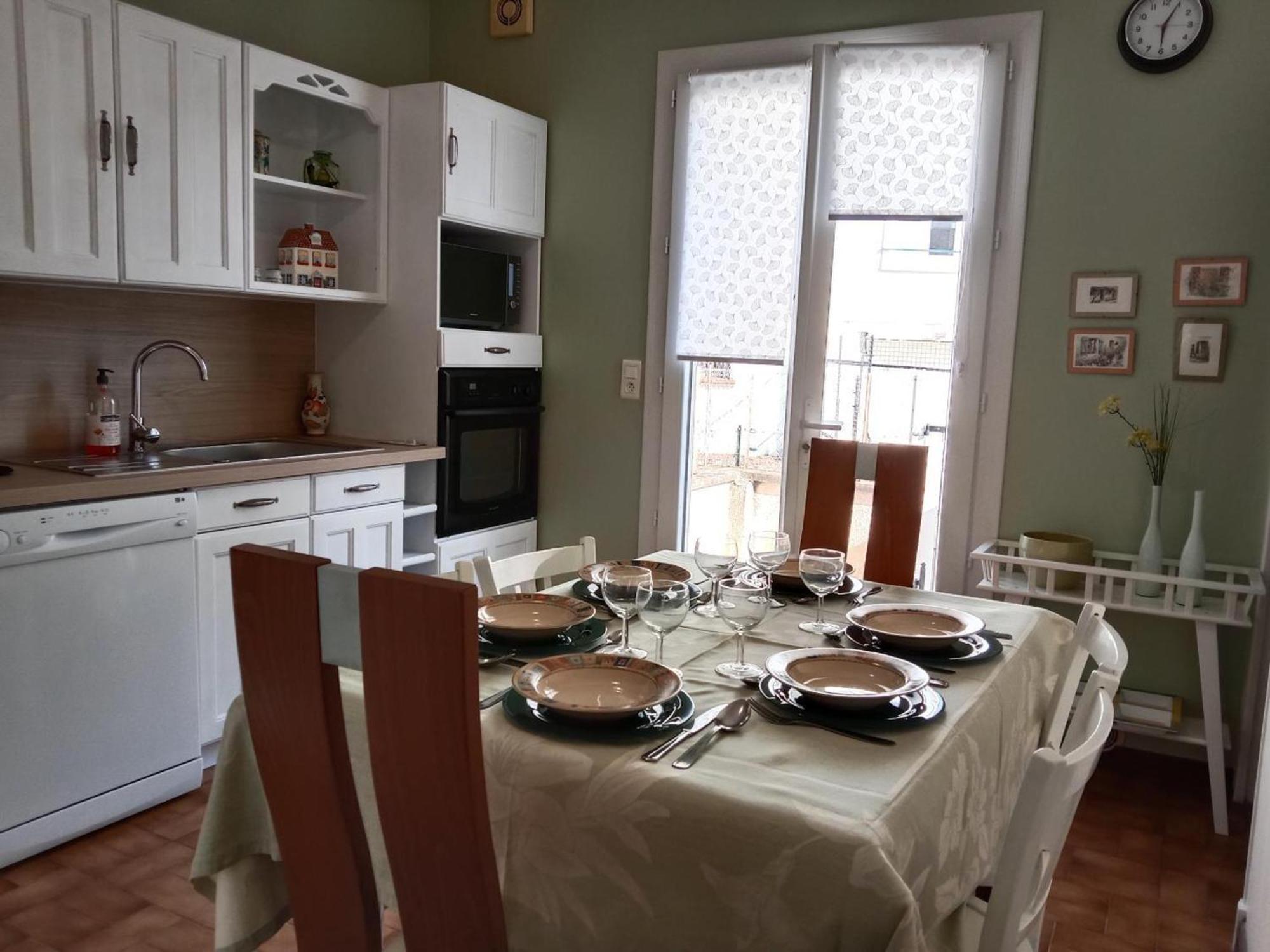 Maison Renovee Proche Vichy : 3 Chambres, Cour Fermee, Tout Inclus, Ideal Curistes Et Activites Naturelles - Fr-1-489-481 Bellerive-sur-Allier Esterno foto