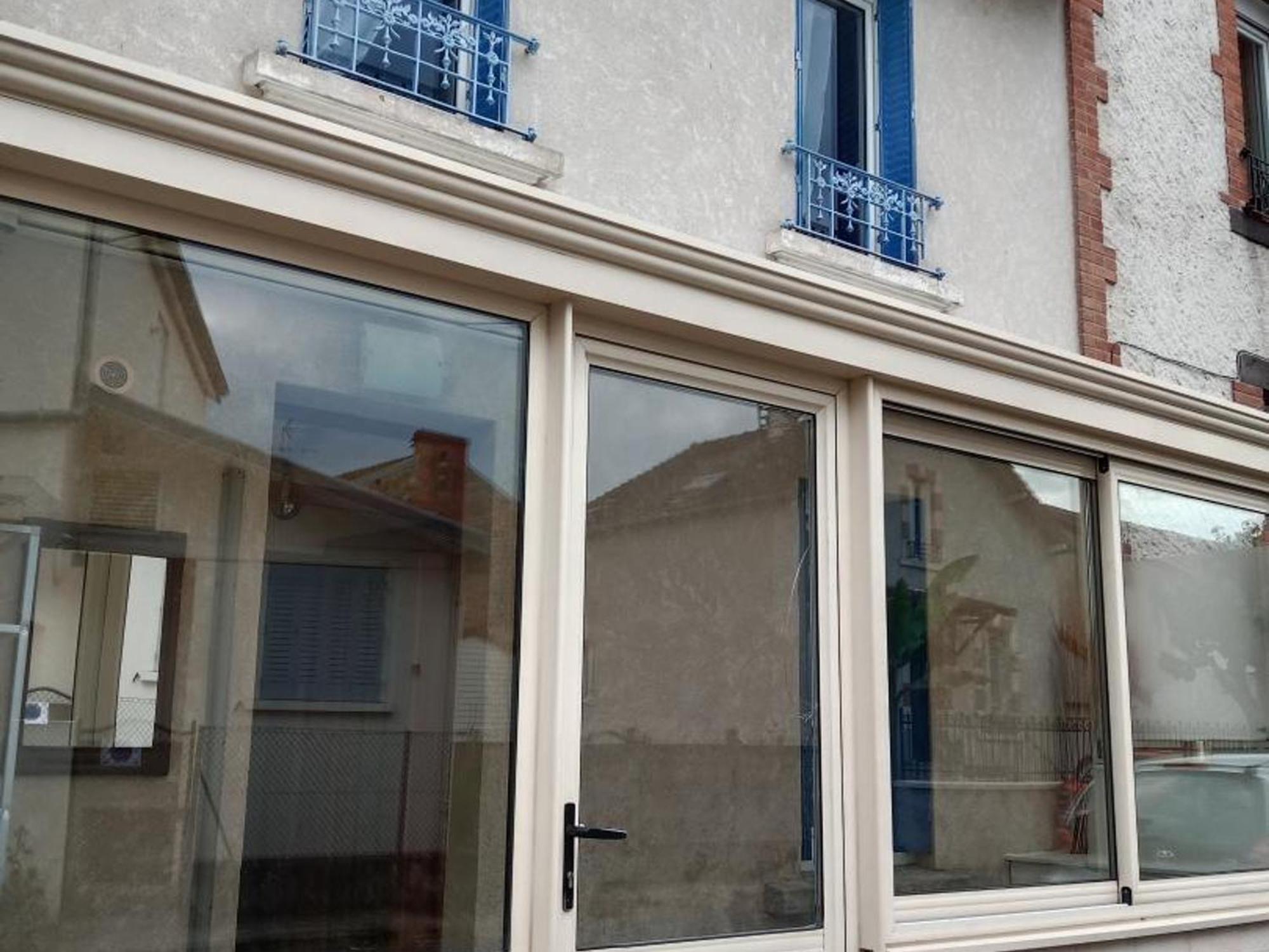 Maison Renovee Proche Vichy : 3 Chambres, Cour Fermee, Tout Inclus, Ideal Curistes Et Activites Naturelles - Fr-1-489-481 Bellerive-sur-Allier Esterno foto